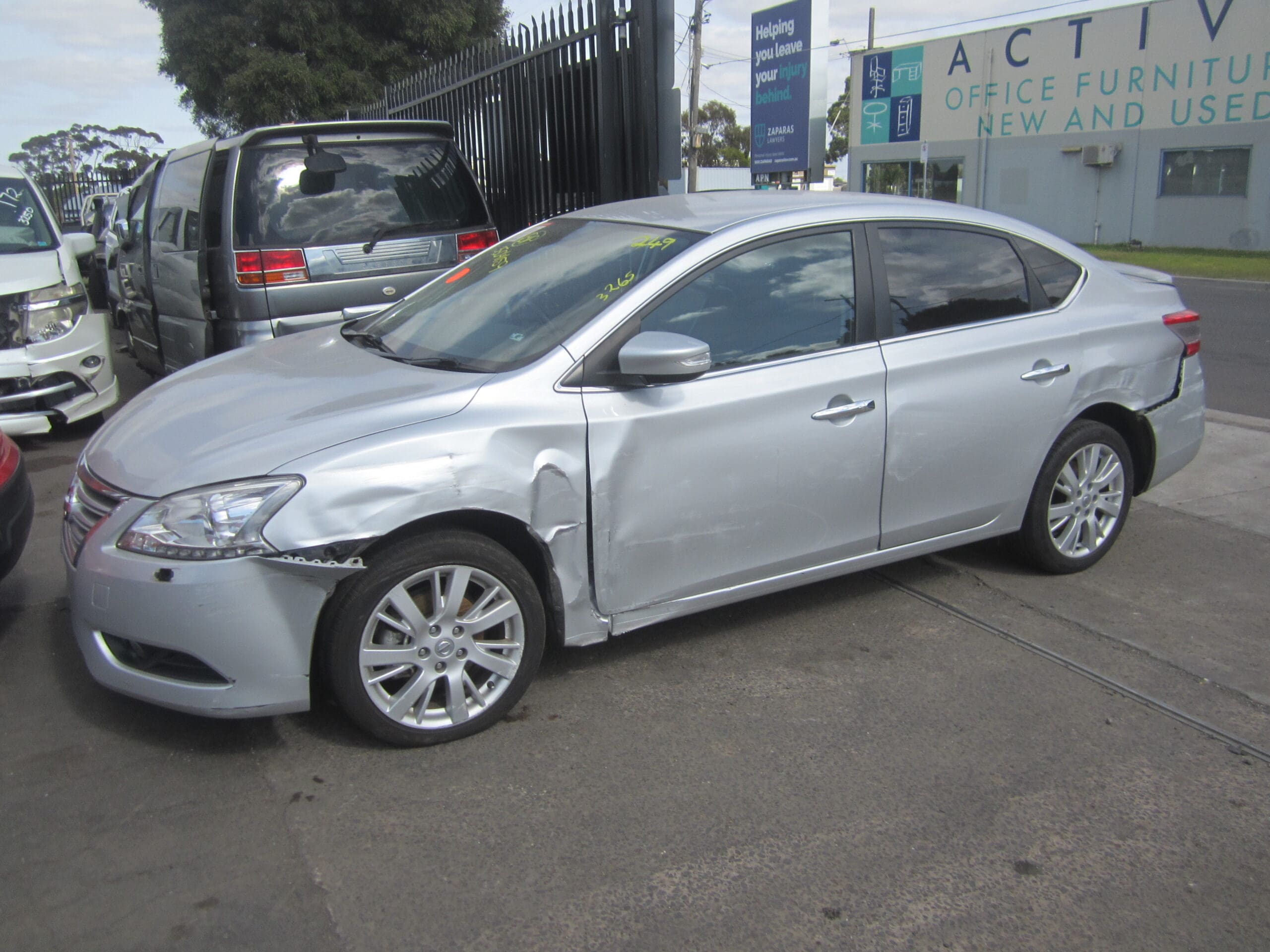 NISSAN PULSAR B17 SEDAN Ti SILVER 2013 WRECKING