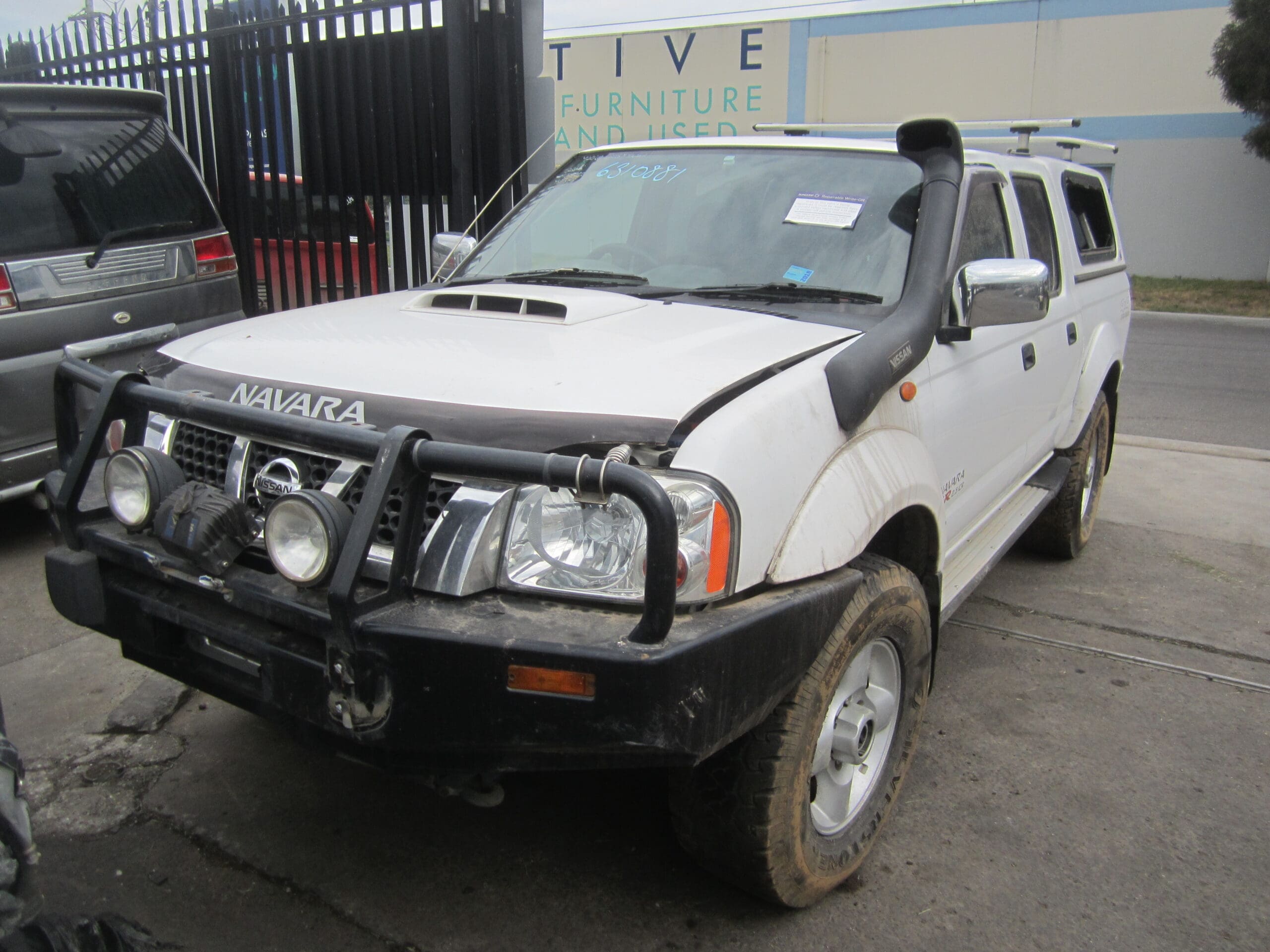 NISSAN NAVARA D22 ST-R YD25 DIESEL 2012 WRECKING