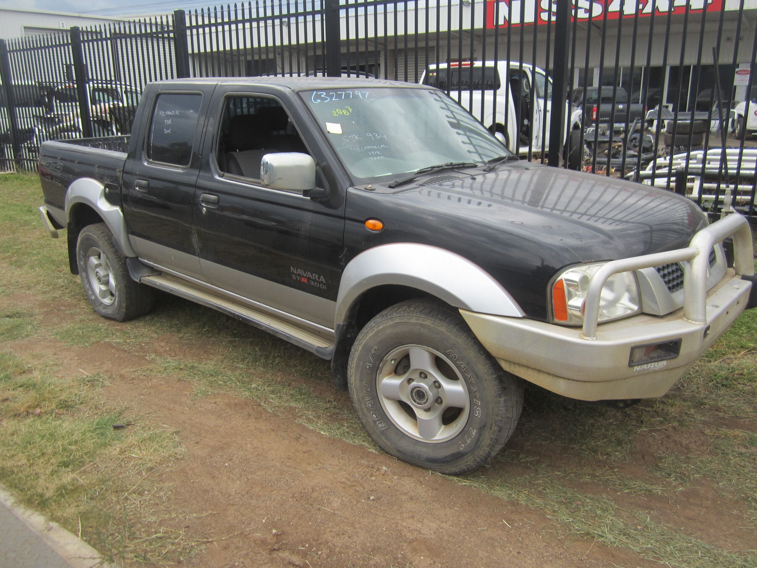 NISSAN NAVARA D22 ST-R ZD30 DIESEL 2006 WRECKING