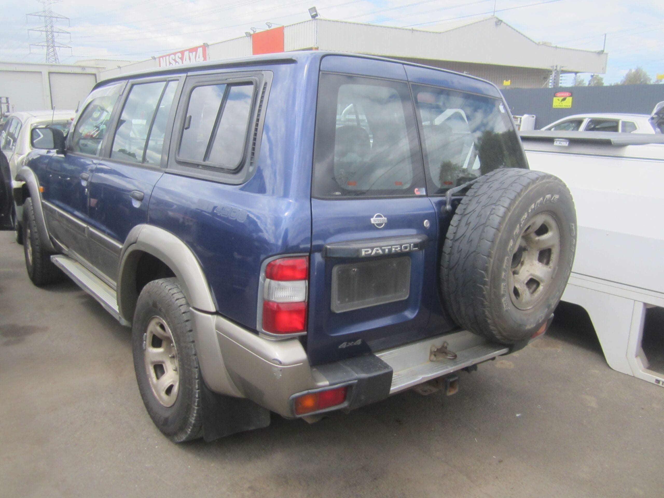 NISSAN PATROL Y61 GU WAGON TB45 PETROL 1999 WRECKING
