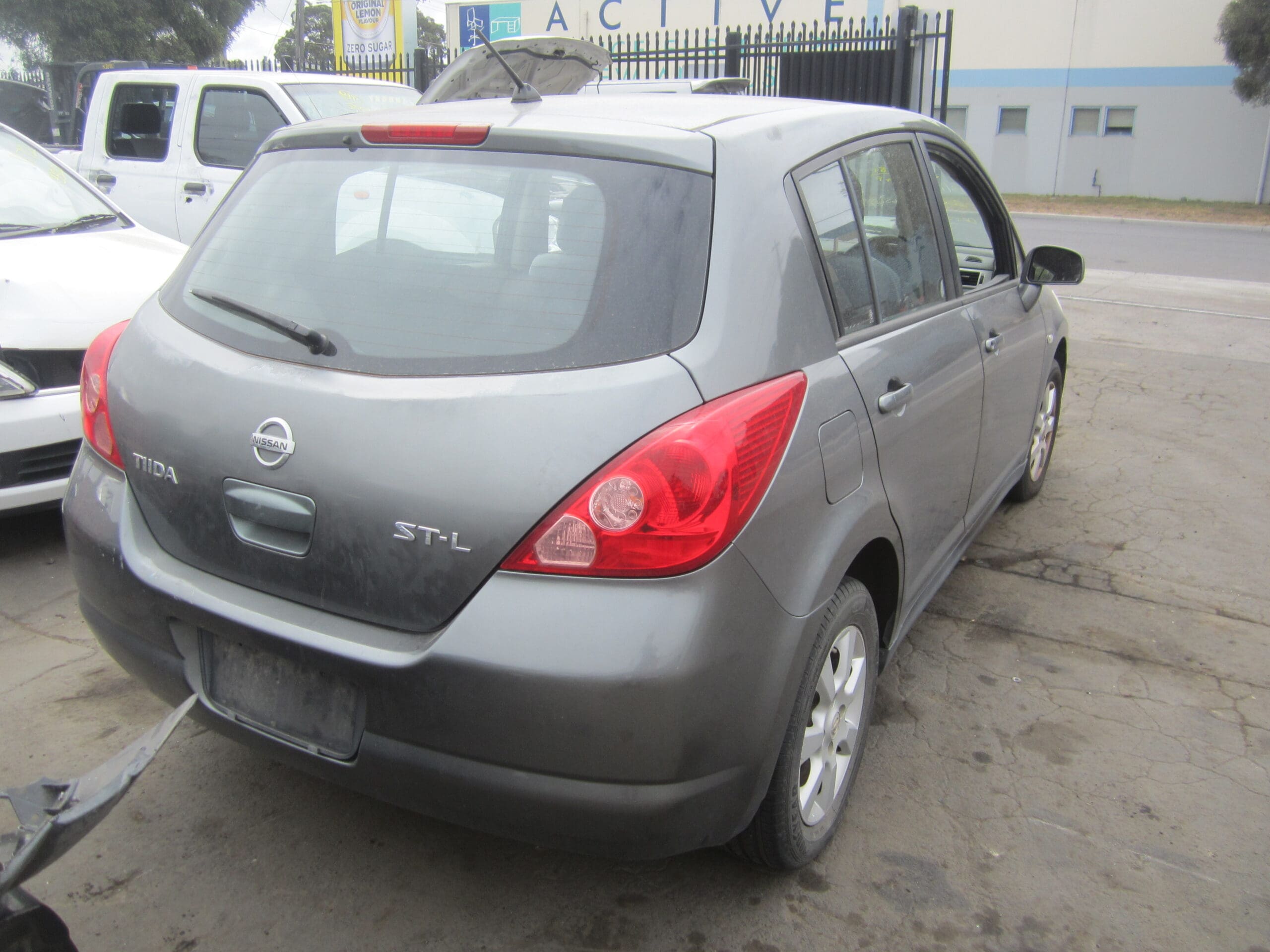 NISSAN TIIDA C11 HATCH ST-L 2008 WRECKING
