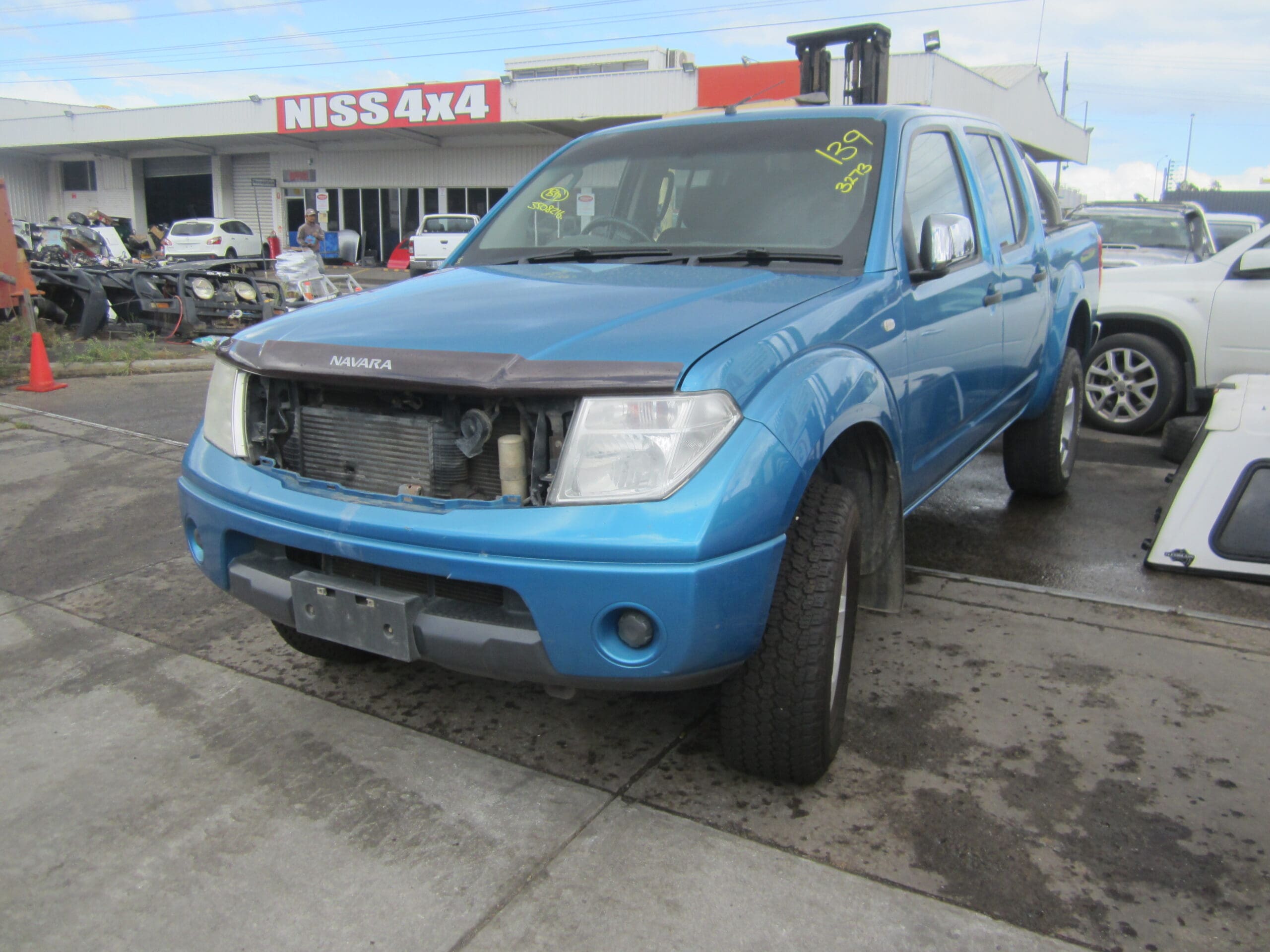 NISSAN NAVARA D40 YD25 DIESEL BLUE 2008 WRECKING