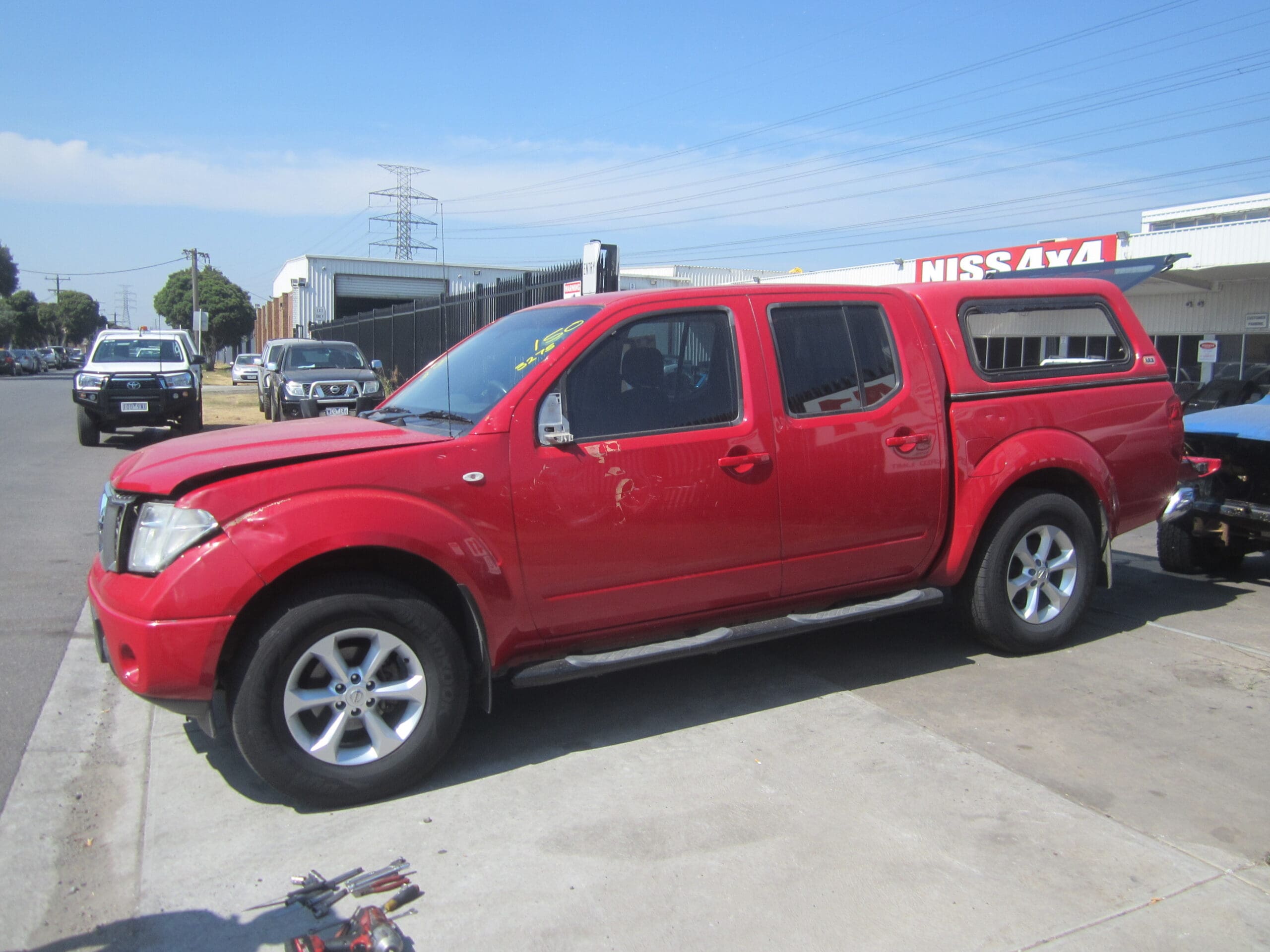 NISSAN NAVARA D40 MNT YD25 TURBO DIESEL RED CANOPY 2011 WRECKING