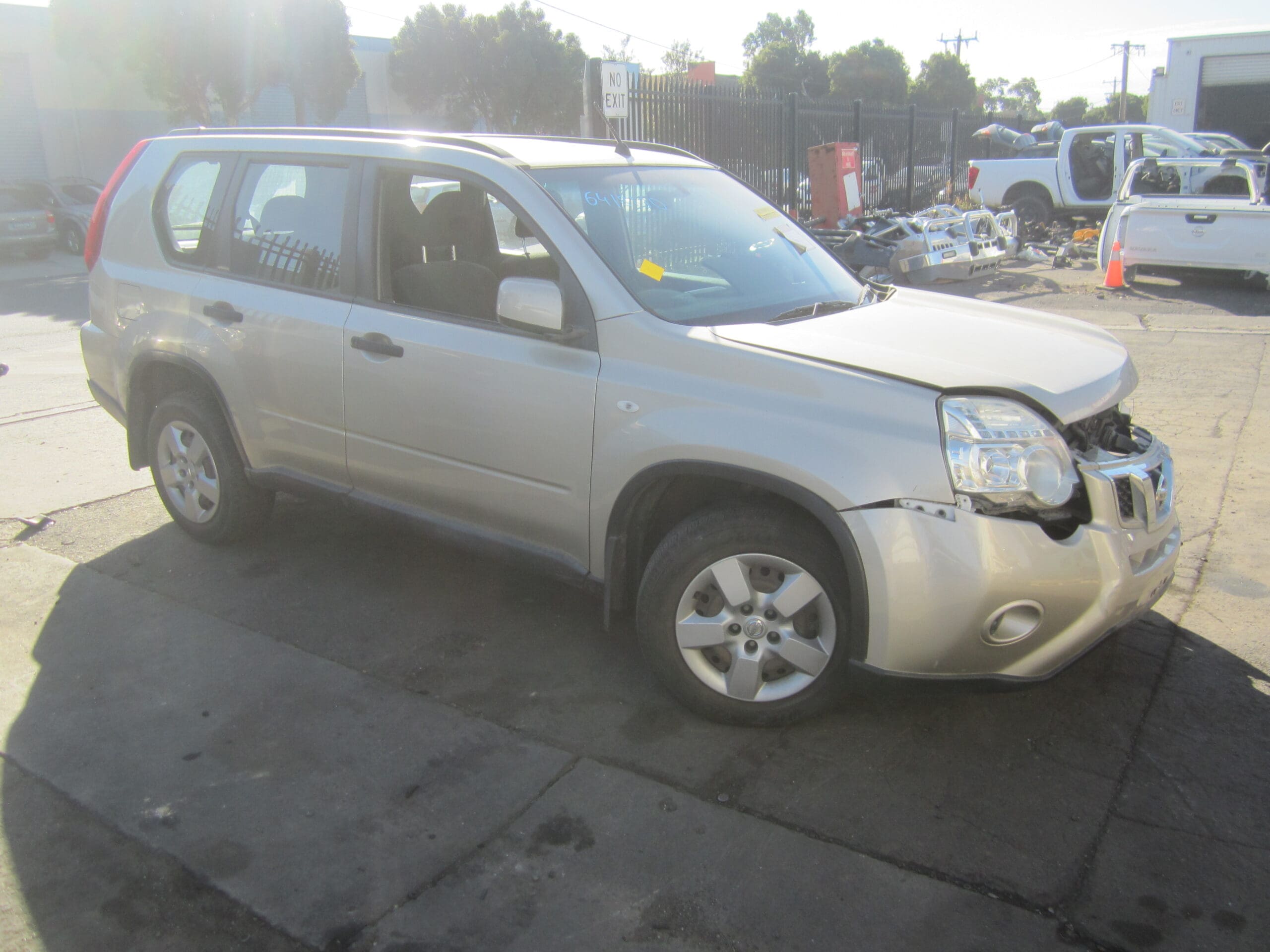 NISSAN X-TRAIL T31 ST QR25 4X4 2011 WRECKING