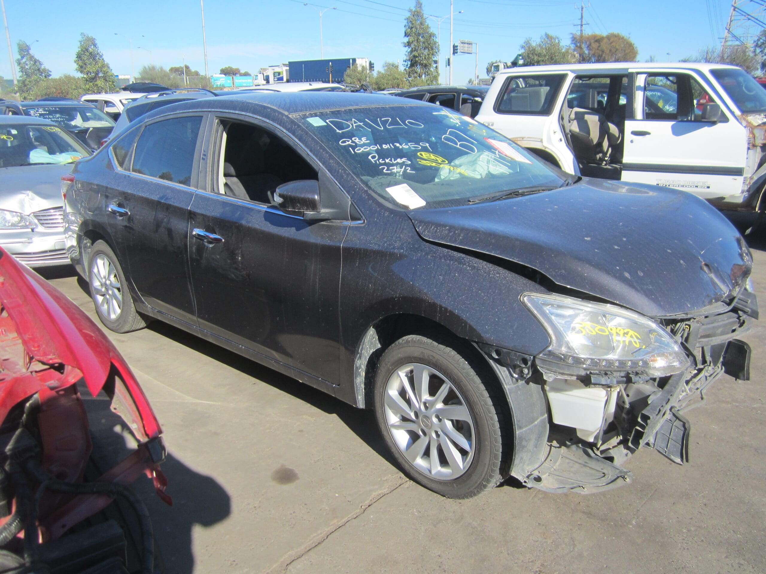NISSAN PULSAR B17 ST SEDAN 1.8L 2015 WRECKING