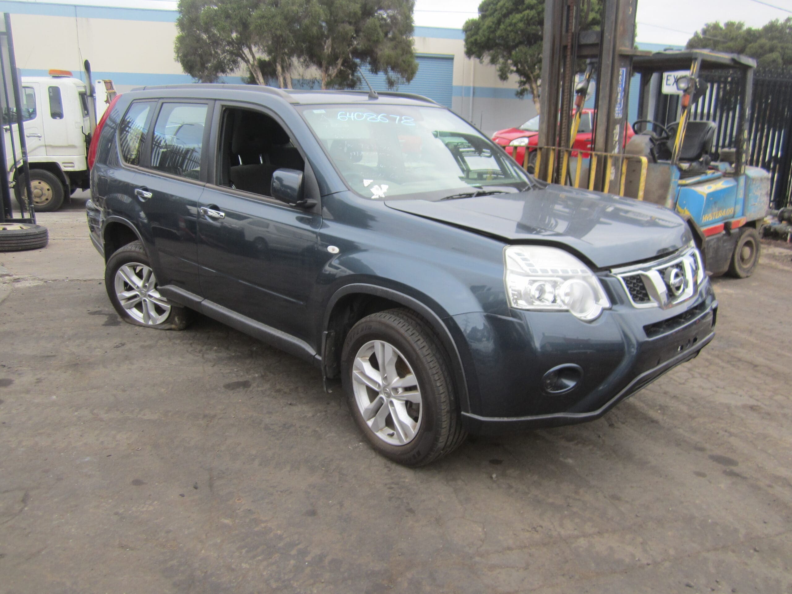 NISSAN X-TRAIL T31 ST CVT PETROL AUTO 2012 WRECKING