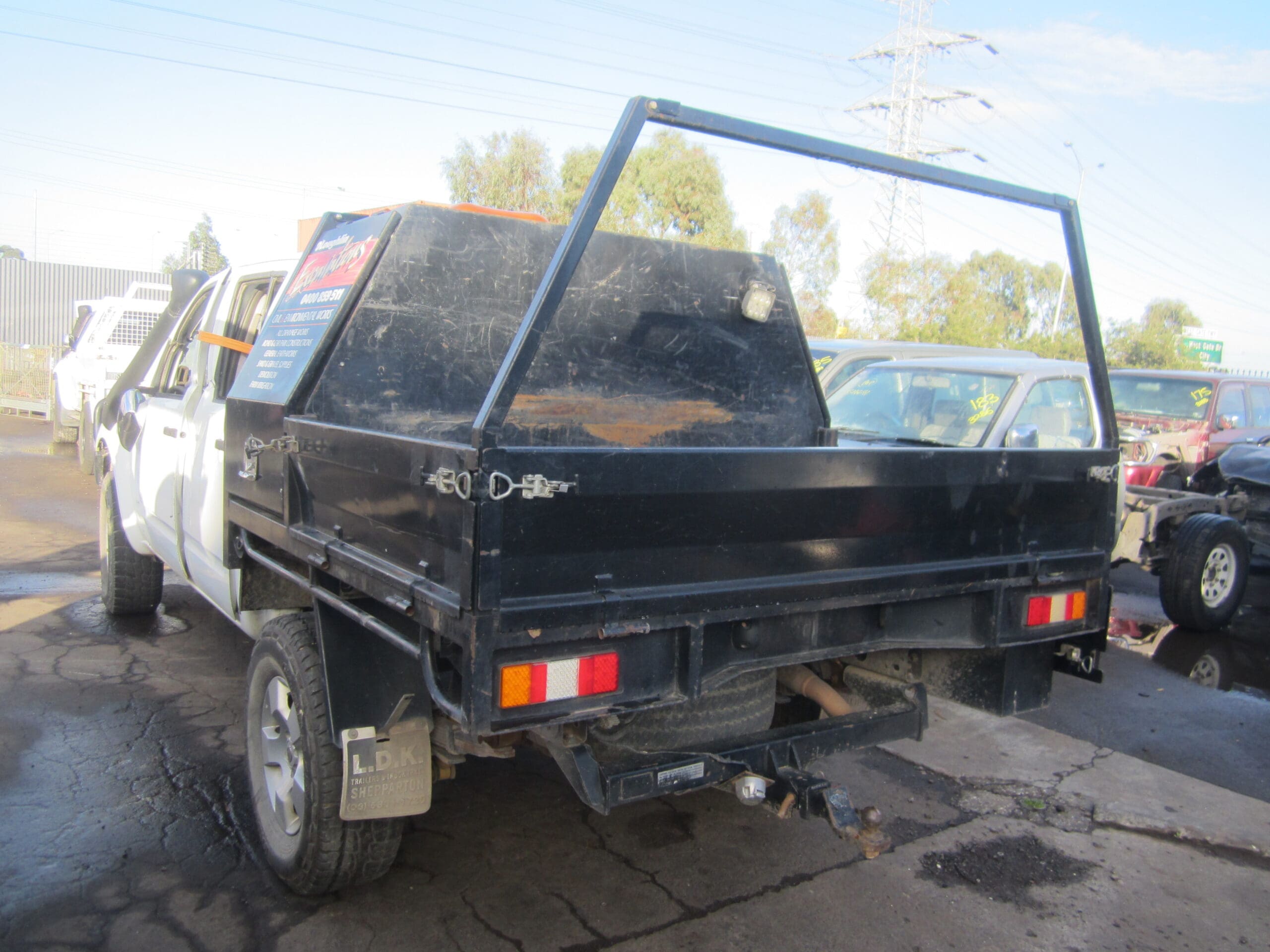 NISSAN NAVARA D40 VSK SPAIN YD25 DIESEL STEEL TRAY 2008 WRECKING