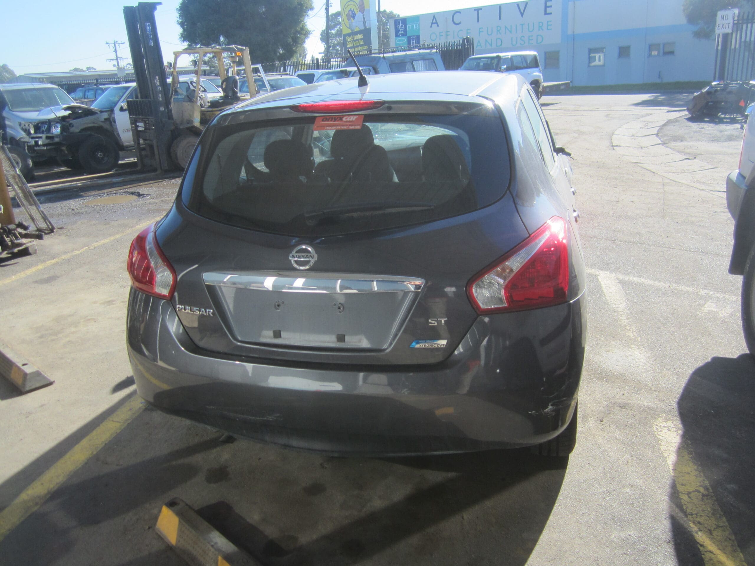 NISSAN PULSAR C12 HATCH ST AUTO 2012 WRECKING