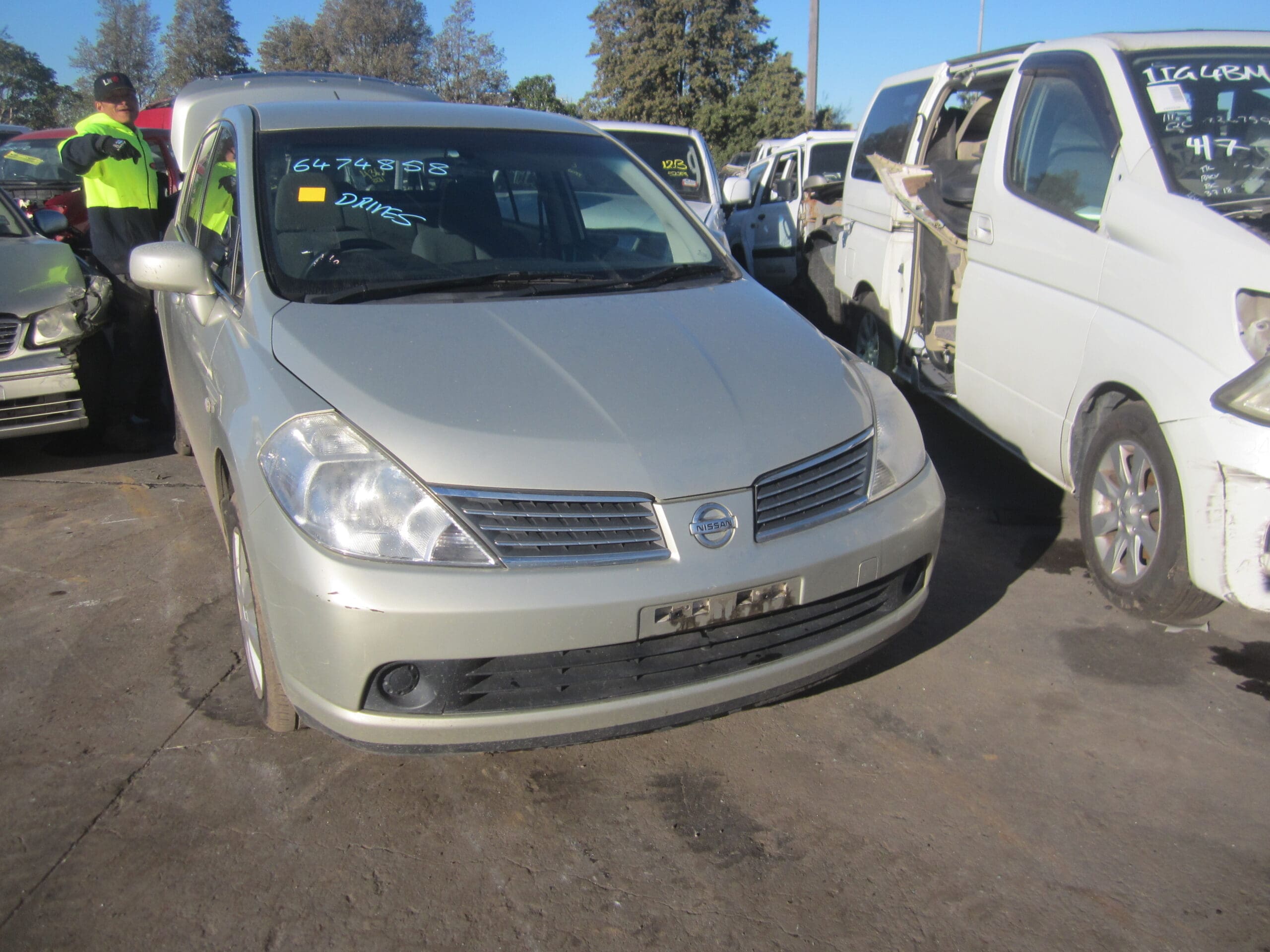 NISSAN TIIDA C11 1.8 GOLD 2009 WRECKING