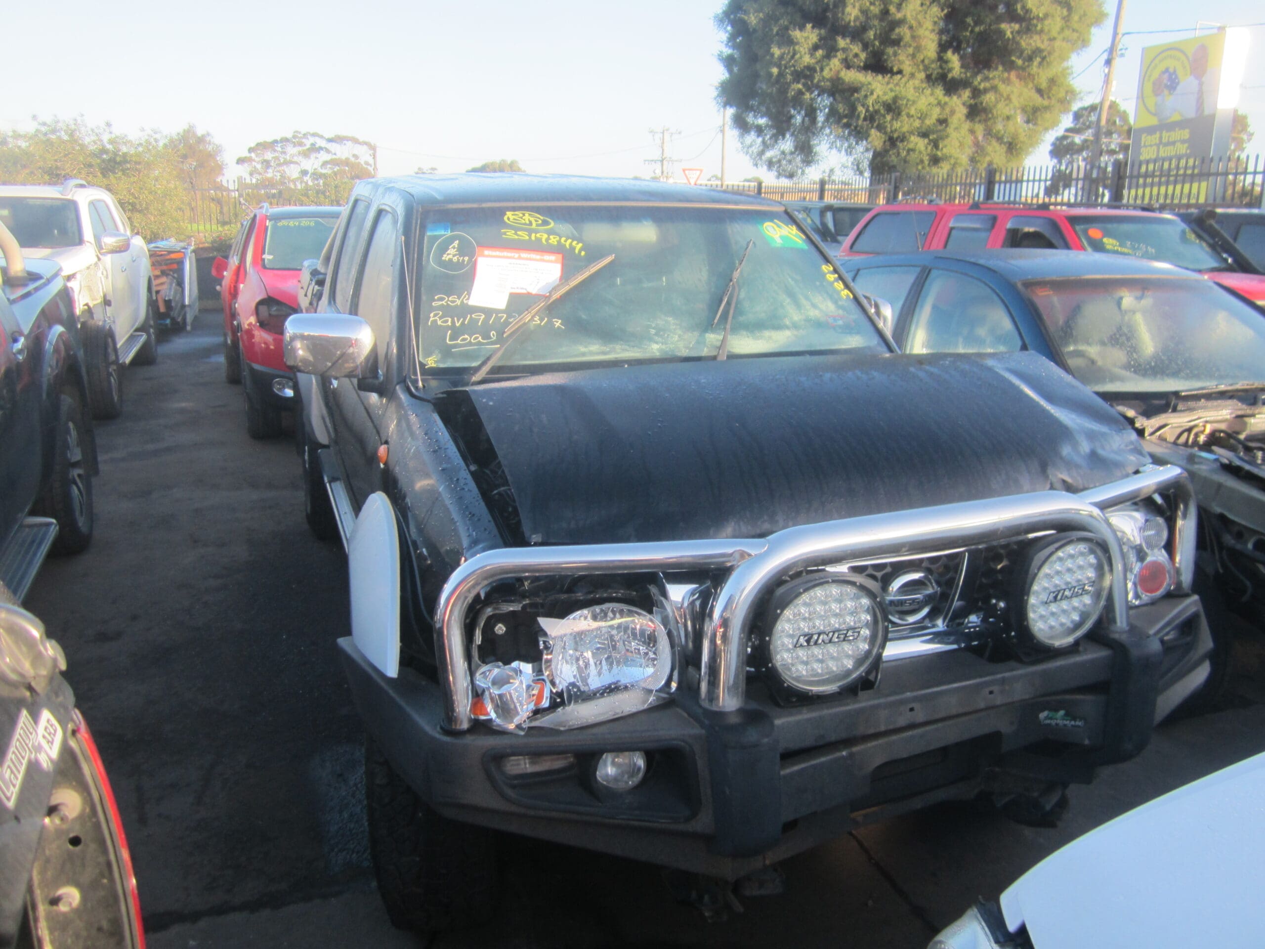 NISSAN NAVARA D22 ZD30 DIESEL BLACK 2005 WRECKING