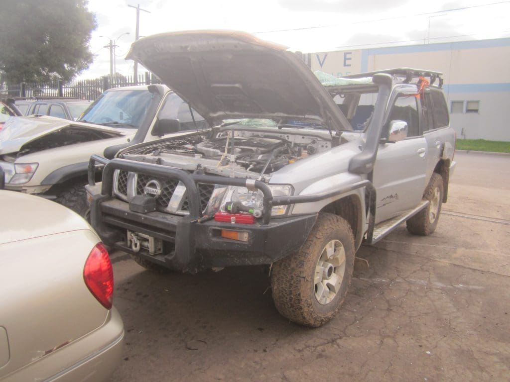 NISSAN PATROL Y61 GU S4 WAGON ZD30 DIESEL SILVER 2004 WRECKING