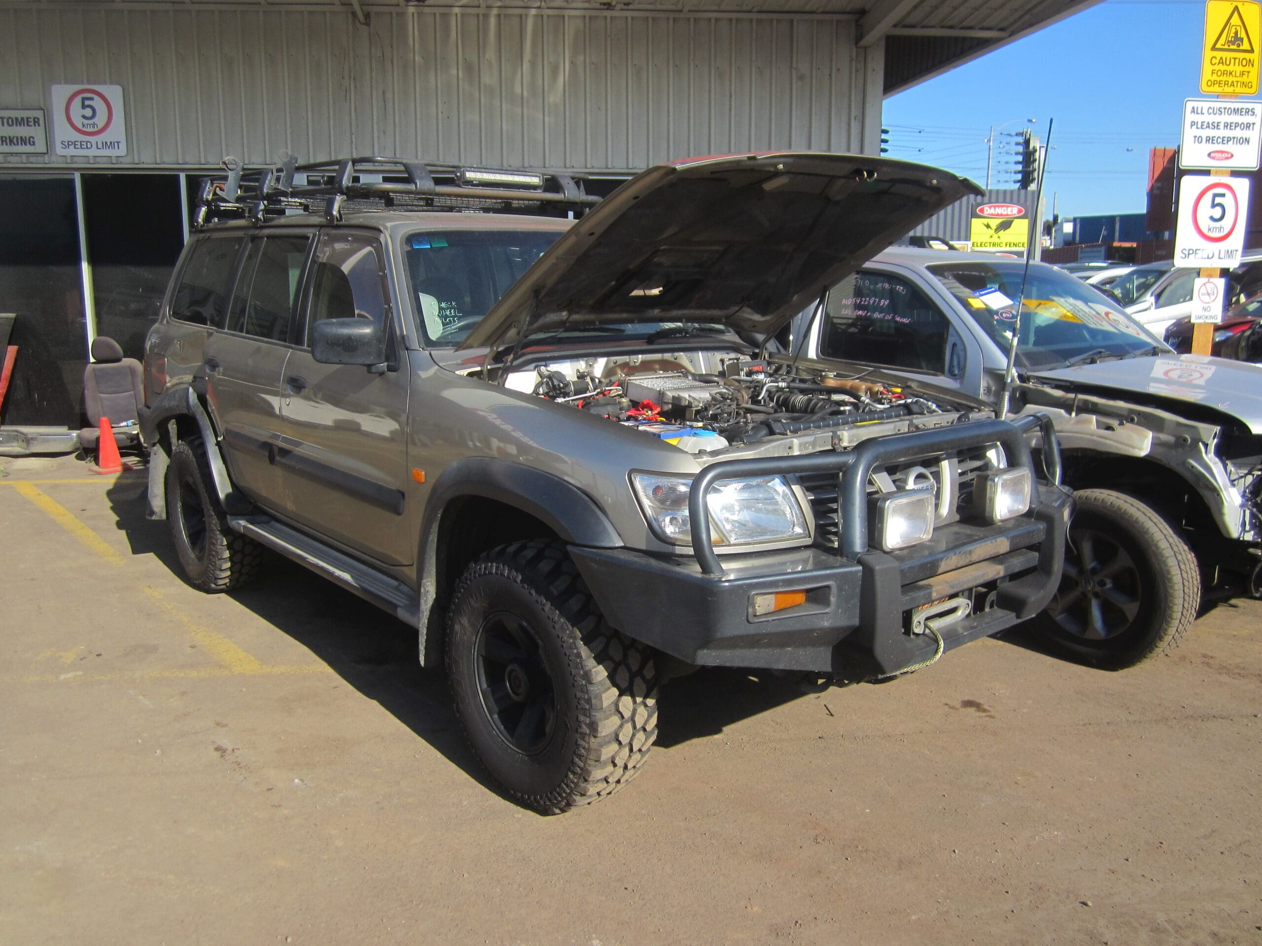 NISSAN PATROL Y61 GU WAGON ZD30 DIESEL 2003 WRECKING