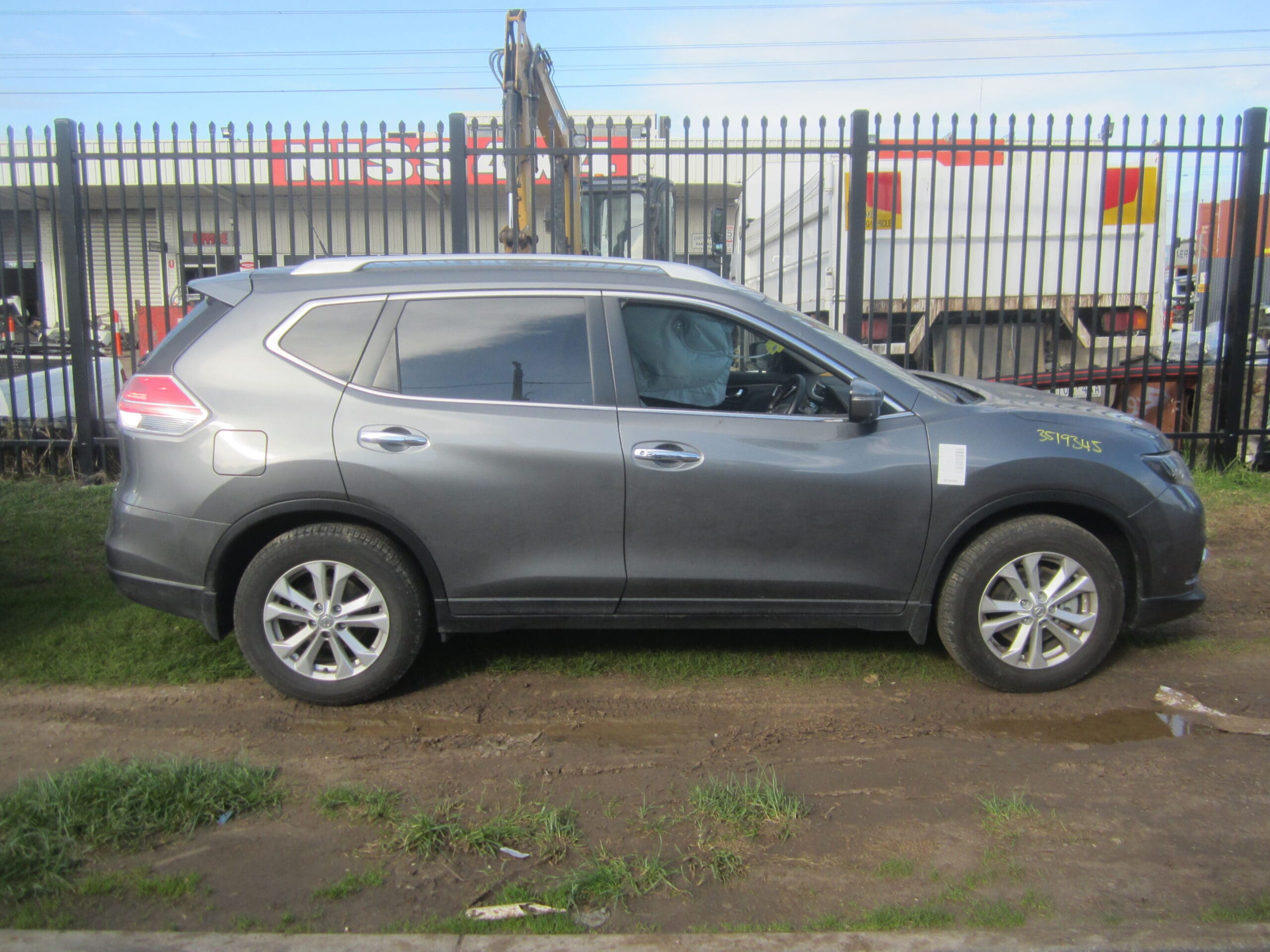 NISSAN X-TRAIL ST-L QR25 CVT AUTO GREY 2015 WRECKING