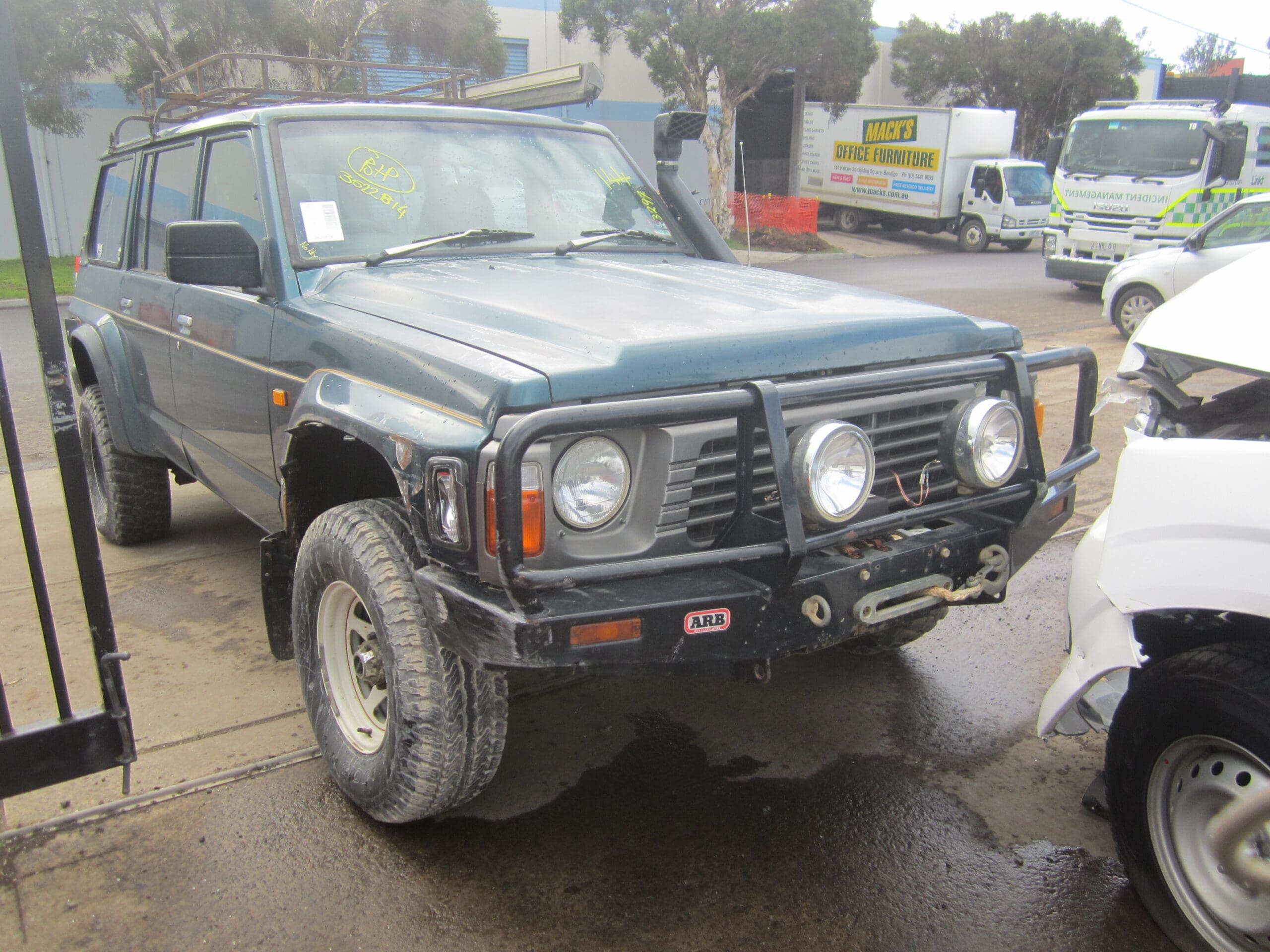 NISSAN PATROL Y60 GQ WAGON 1997 TB42 EFI MANUAL GREEN WRECKING