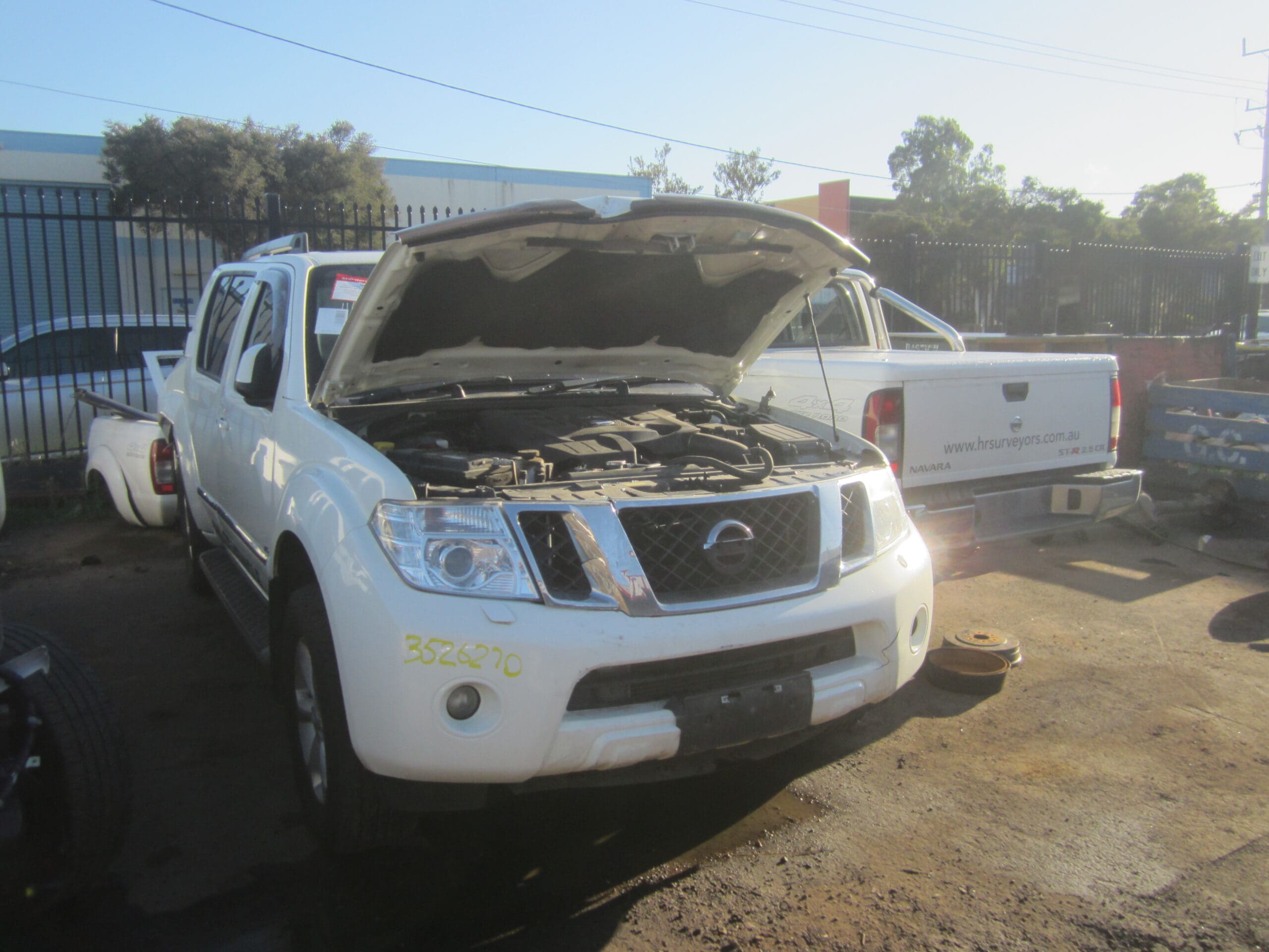 NISSAN PATHFINDER R51 Ti 550 V9X V6 DIESEL AUTO WHITE 2012 WRECKING