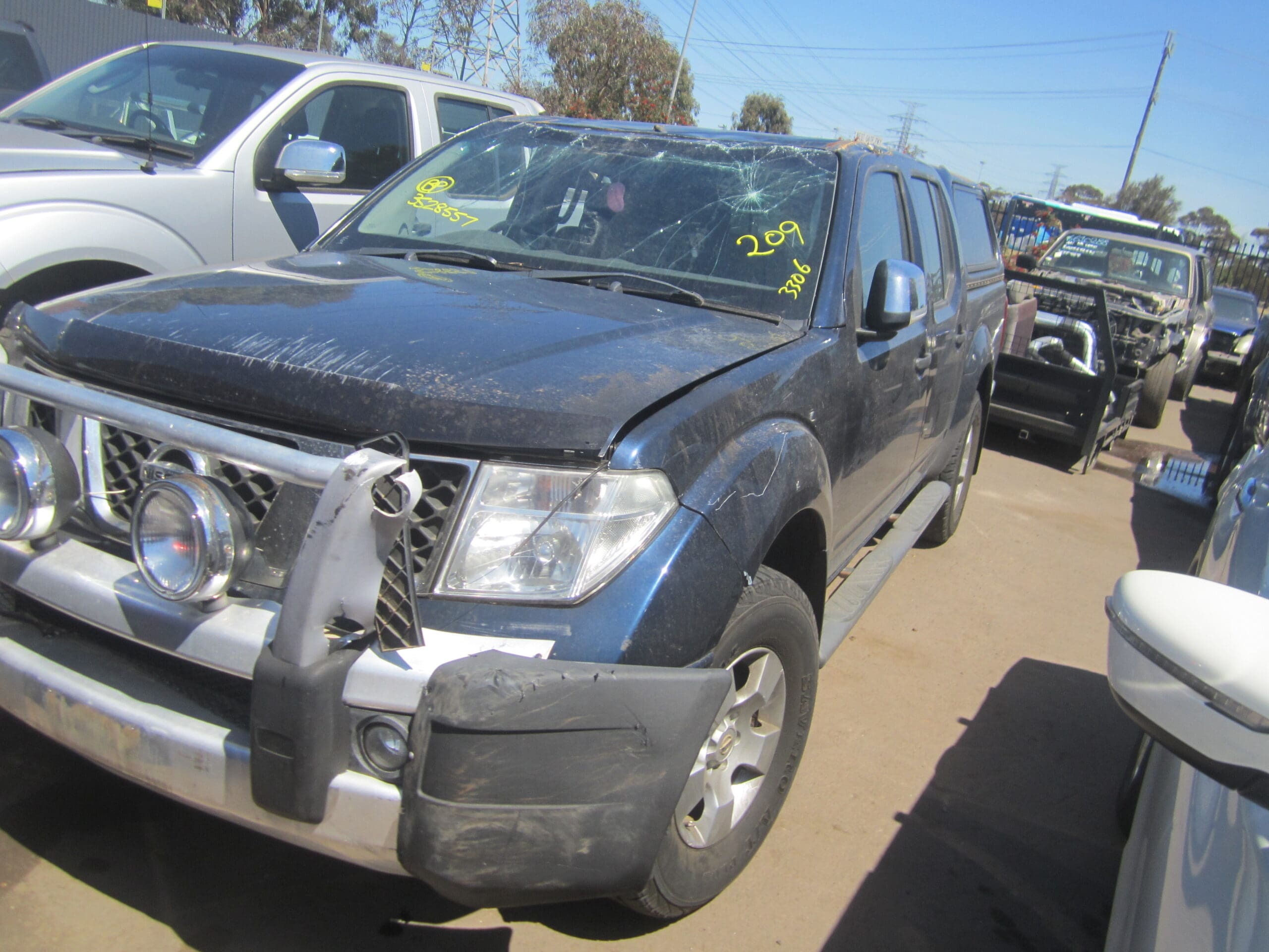 NISSAN NAVARA D40 VSK YD25 DIESEL 2008 WRECKING