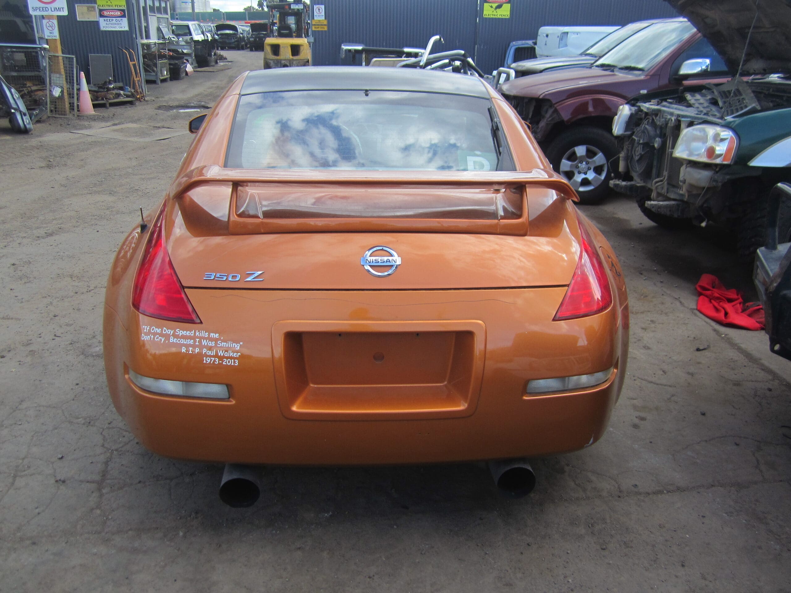 NISSAN 350Z Z33 COUPE VQ35 V6 ORANGE 2003 WRECKING