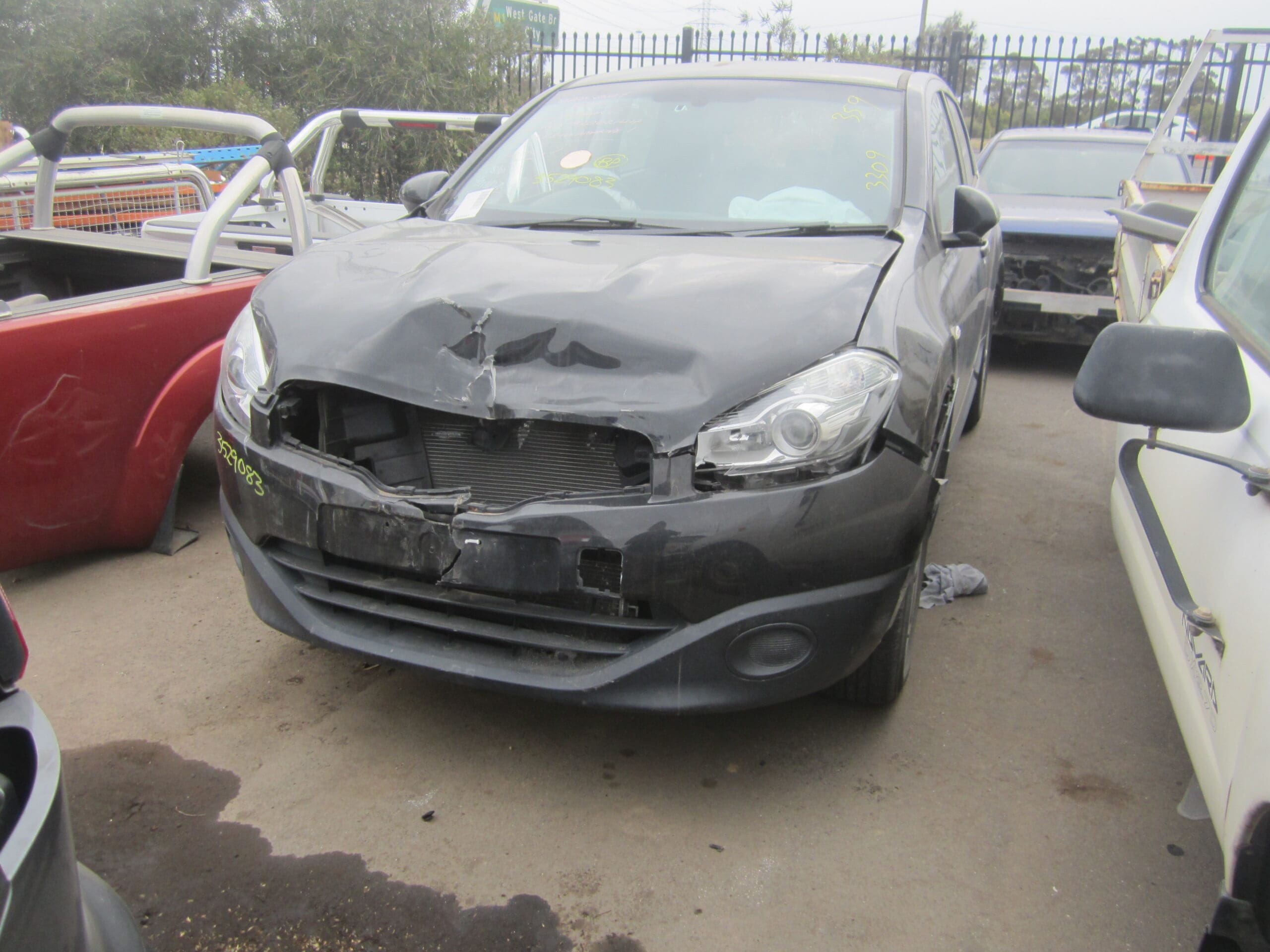 NISSAN DUALIS J10 MR20 2L 2010 GREY WRECKING