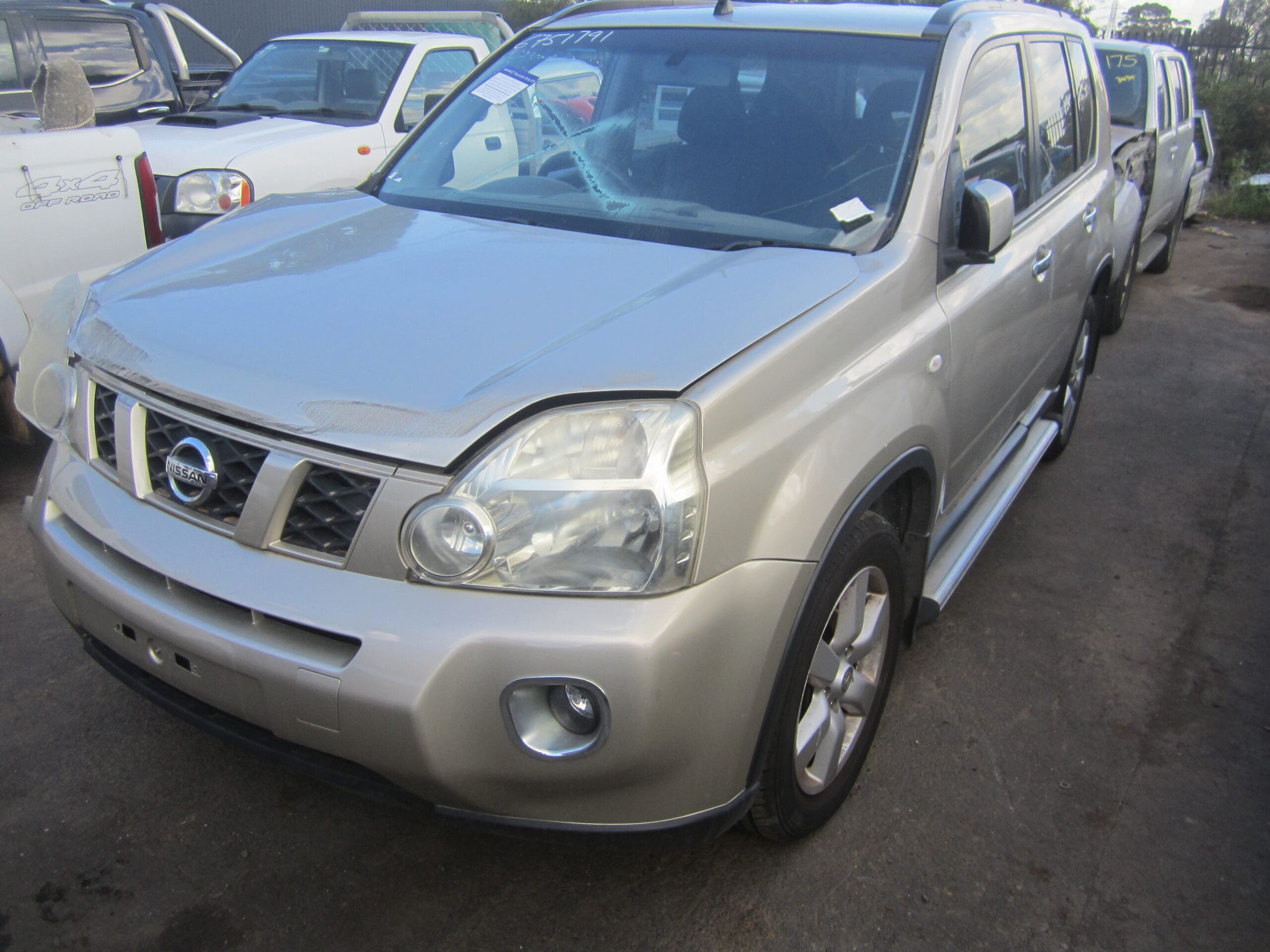 NISSAN X-TRAIL T31 SERIES 1 TS DIESEL 2009 WRECKING
