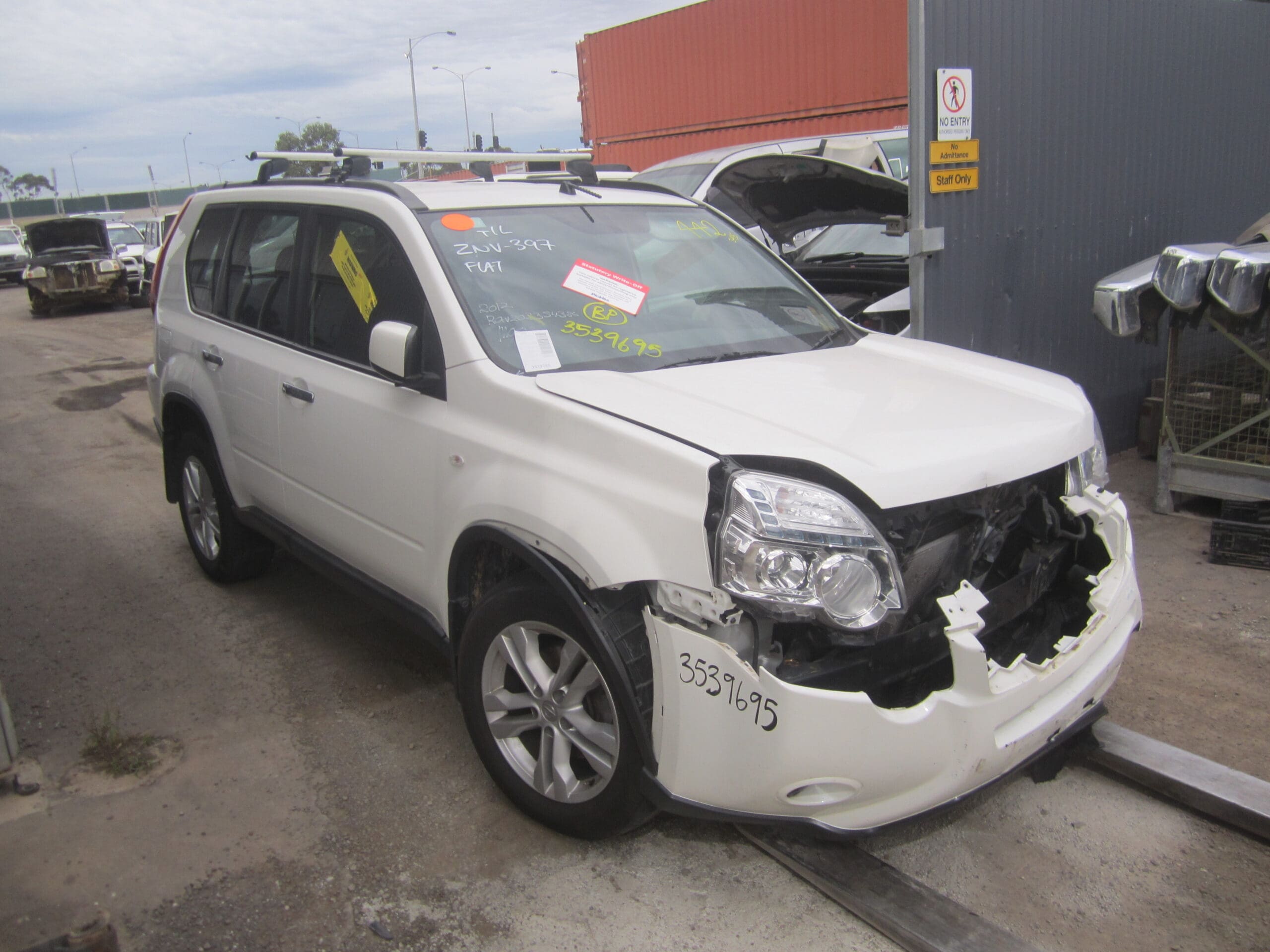 NISSAN X-TRAIL T31 QR25 CVT AUTO WHITE 2012 WRECKING