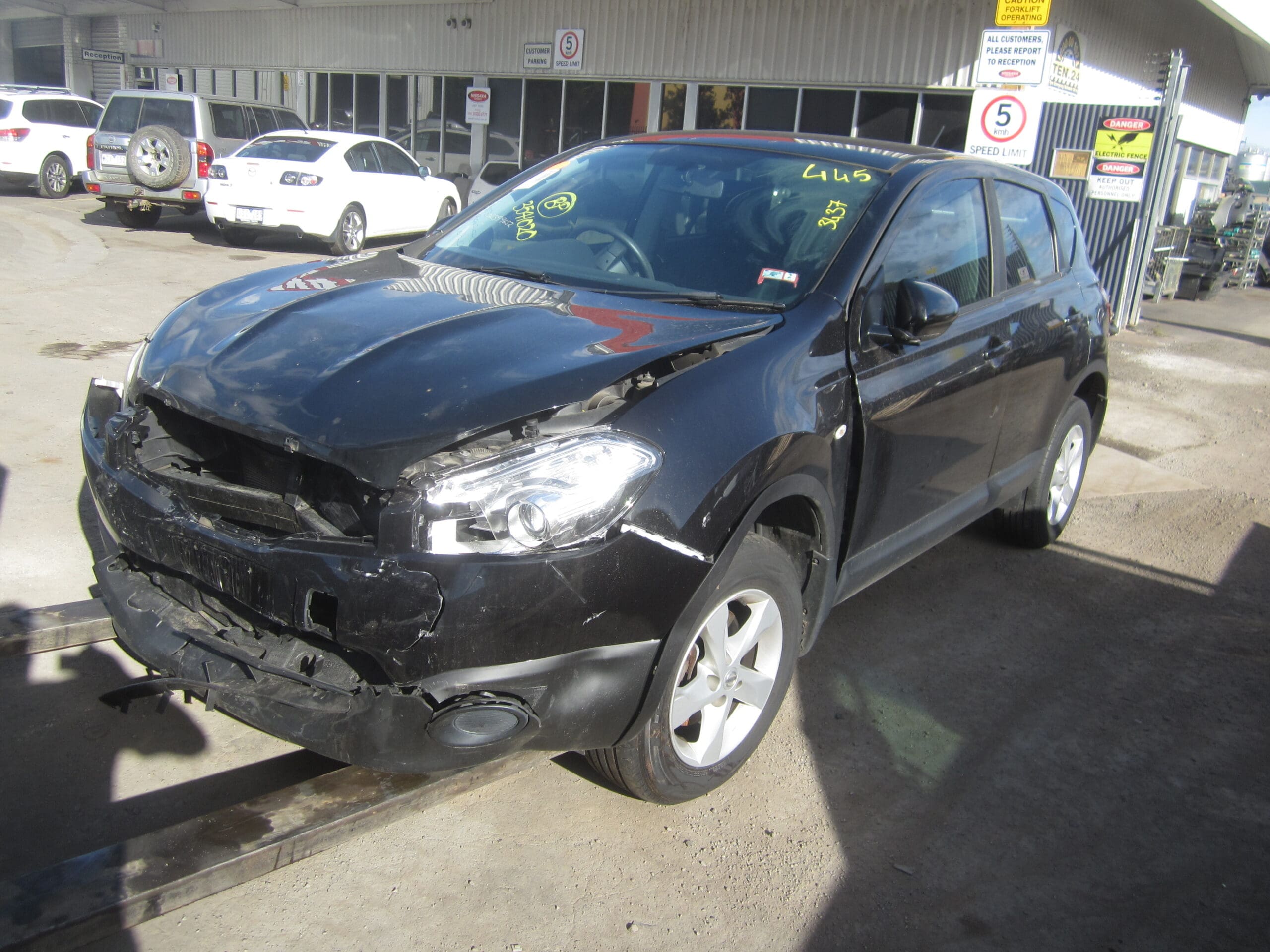 NISSAN DUALIS J10 ST AUTO BLACK 2011 WRECKING