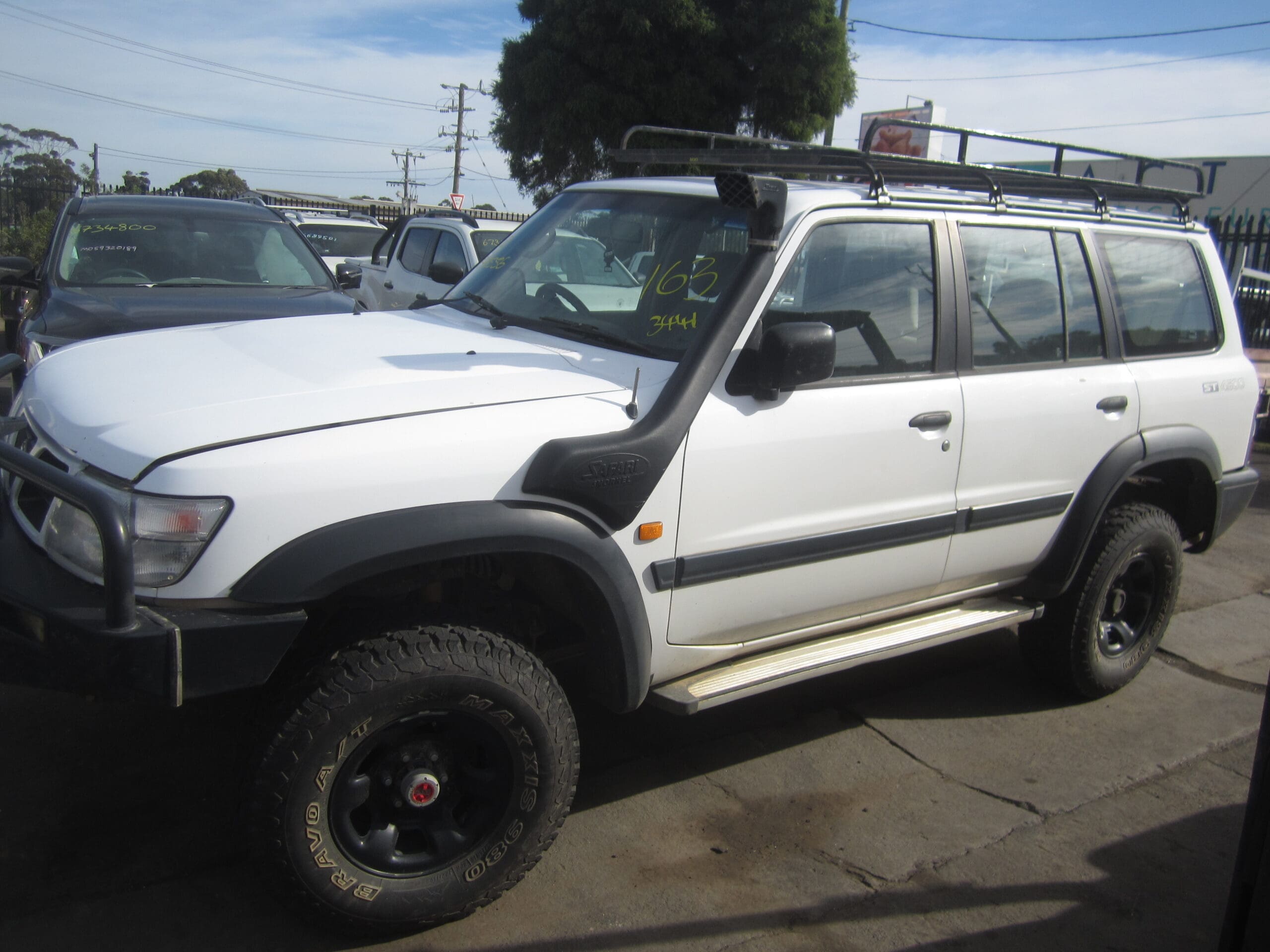 NISSAN PATROL Y61 GU WAGON TB45 PETROL WHITE 1999 WRECKING