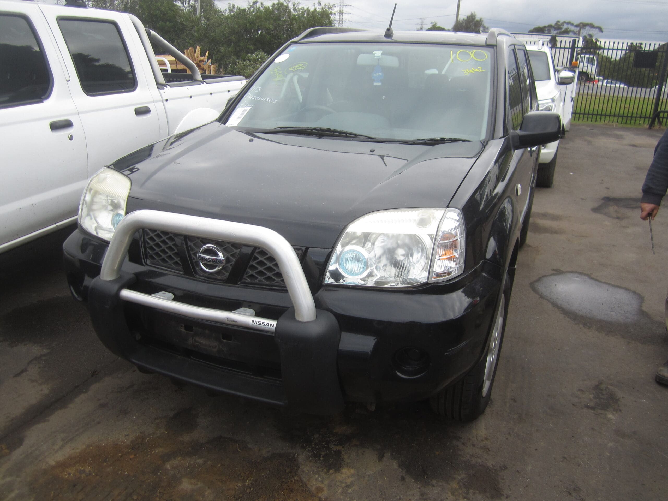 NISSAN X-TRAIL T30 QR25 ST-S 4X4 BLACK 2006 WRECKING
