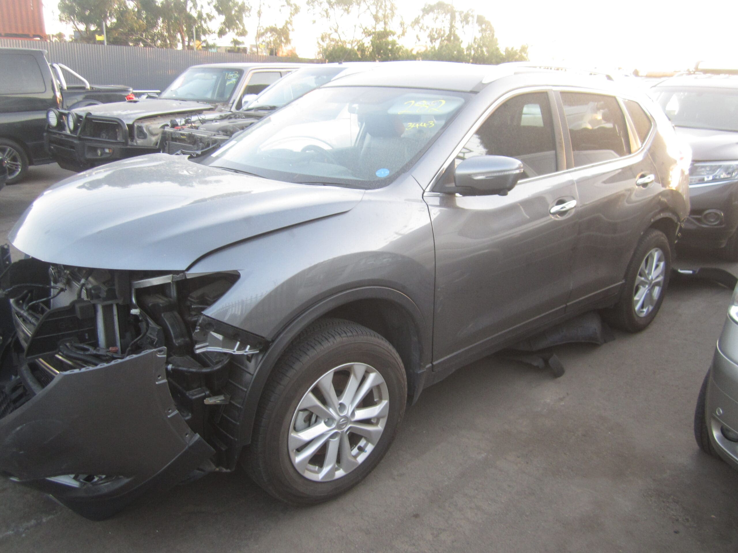 NISSAN X-TRAIL T32 SERIES 1 QR25 GREY 2016 WRECKING