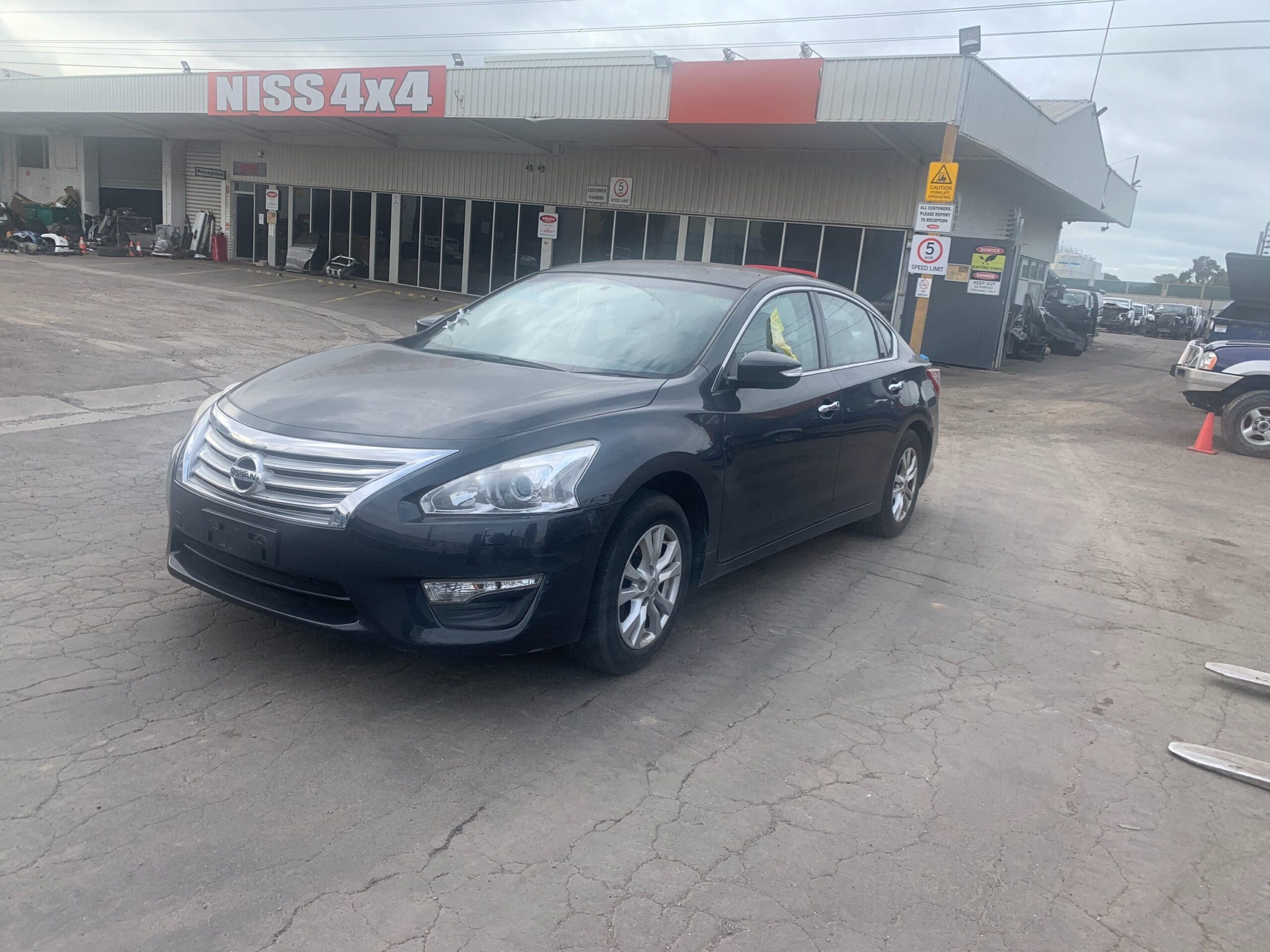 NISSAN ALTIMA L33 ST AUTO BLACK 2016 WRECKING