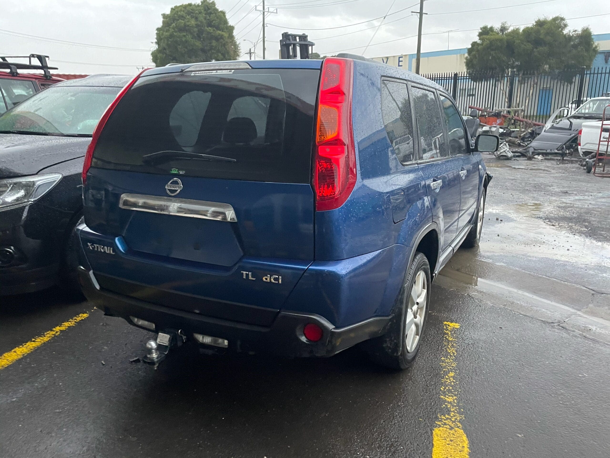 NISSAN X-TRAIL T31 TL DIESEL 2008 BLUE WRECKING