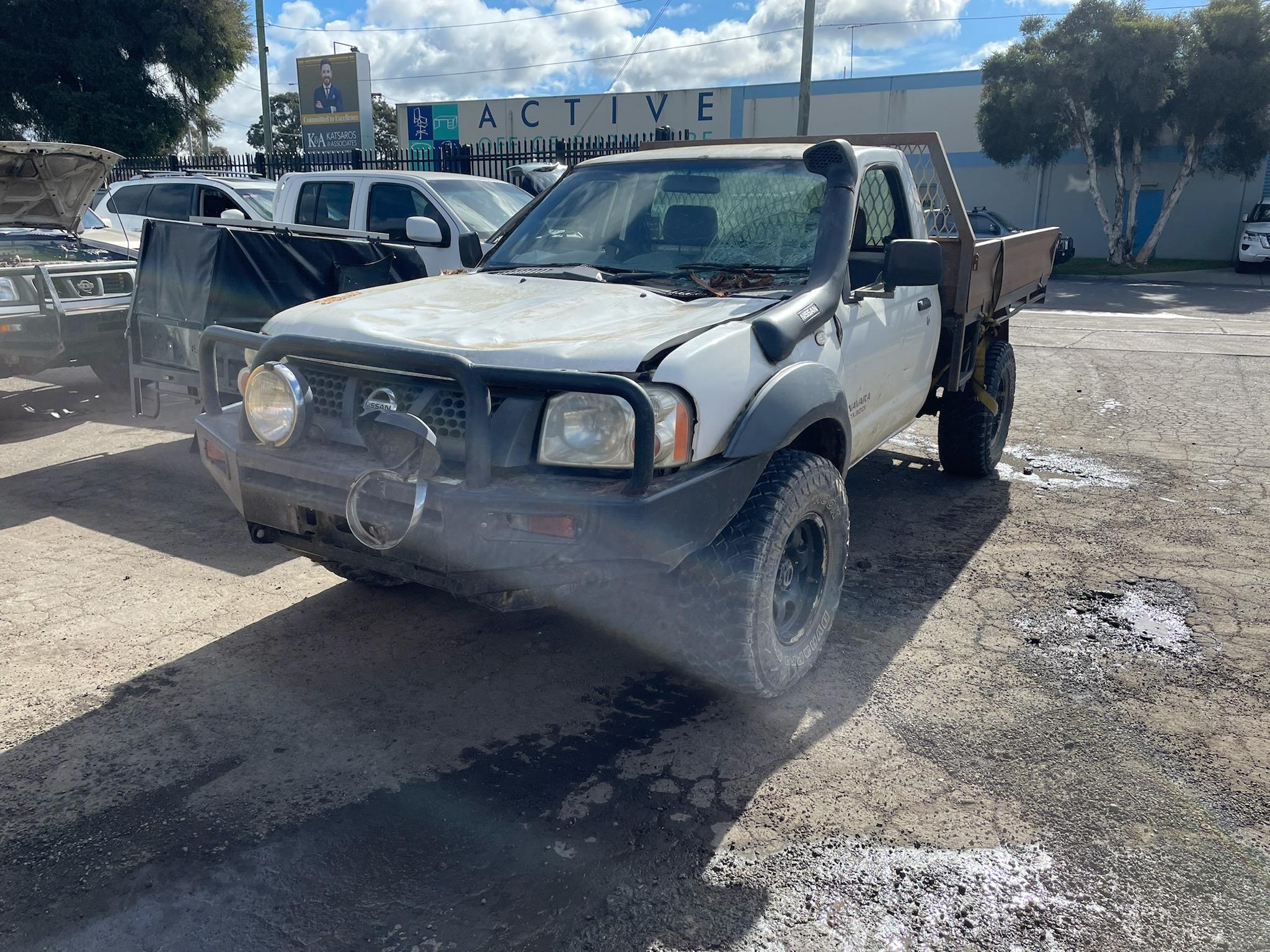 NISSAN NAVARA D22 DX ZD30 SINGLE CAB UTE WHITE WRECKING