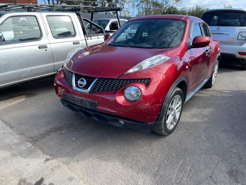 NISSAN JUKE F15 PETROL TURBO RED 2015 WRECKING