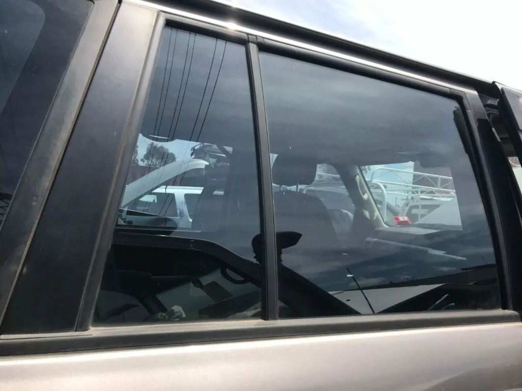 NISSAN PATROL Y61 RIGHT HAND REAR WINDOW GLASS GENUINE USED 1997 - 2015