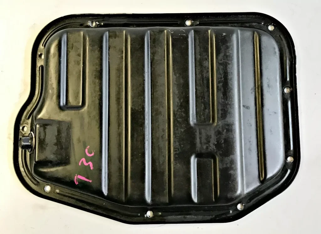 NISSAN X-TRAIL T30 - QR25 ENGINE OIL SUMP, GENUINE USED SUITS 2001 - 2007 MODELS