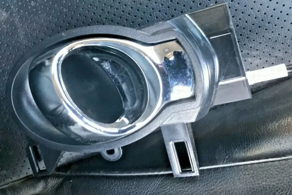 NISSAN JUKE F15 INNER DOOR HANDLE GENUINE USED 2011 - 2019