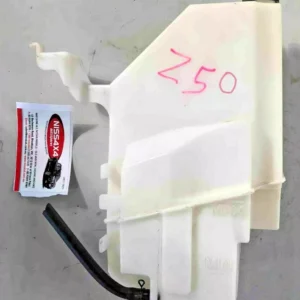 NISSAN MURANO Z50 OVERFLOW BOTTLE GENUINE USED 2003 - 2007